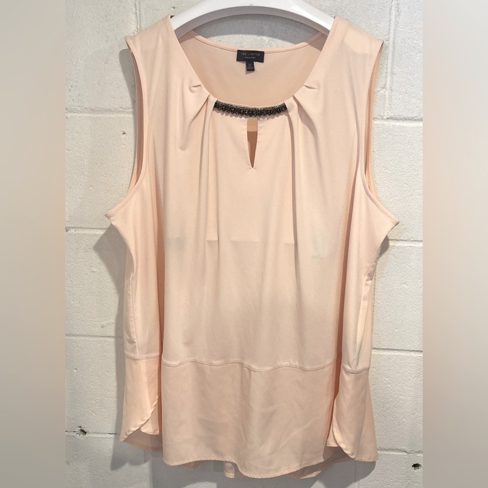 Women’s light pink sleeveless tunic blouse beaded neck